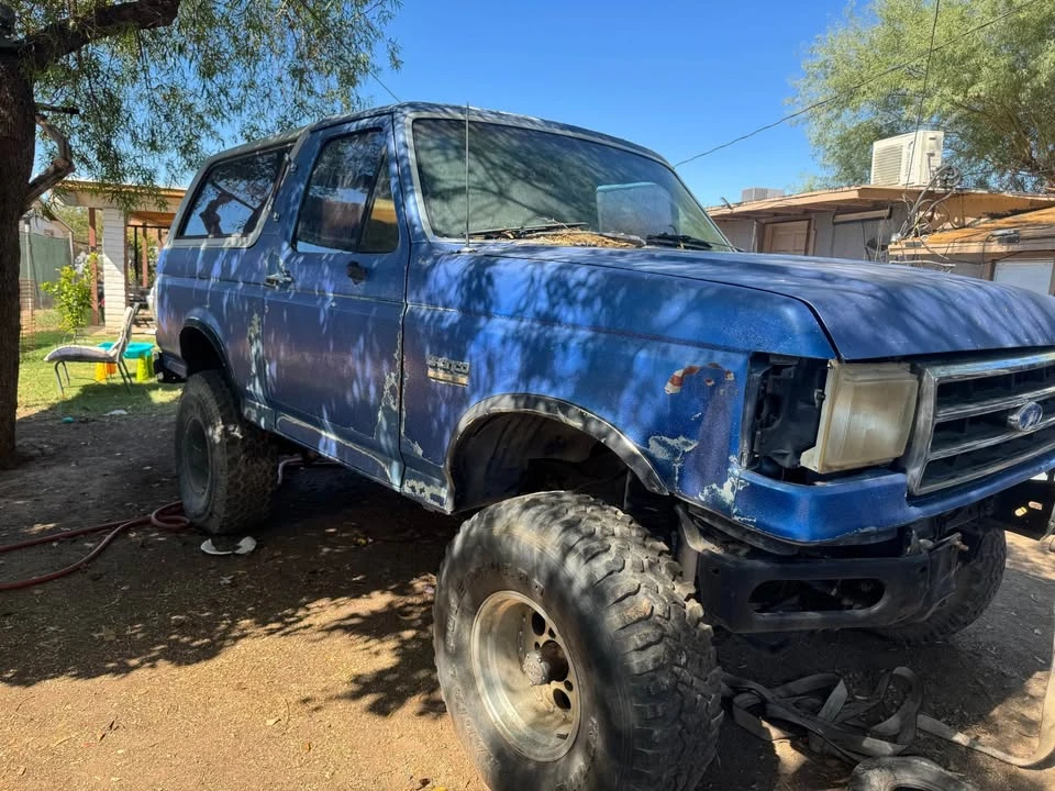 1998 Ford Bronco - Image 14 of 20