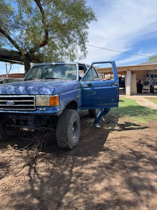 1998 Ford Bronco - Image 19 of 20