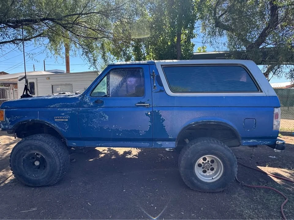 1998 Ford Bronco - Image 17 of 20