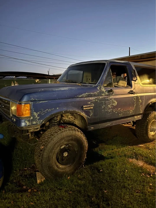 1998 Ford Bronco - Image 18 of 20