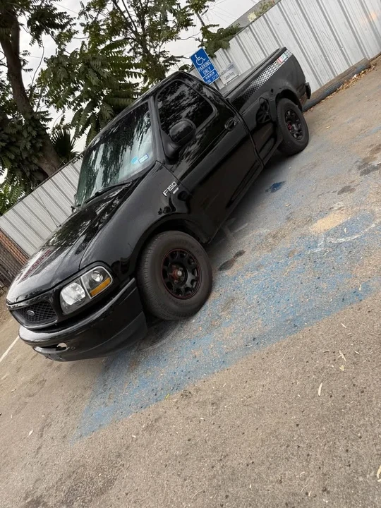 1998 Ford F-150 10th Gen - Image 2 of 8