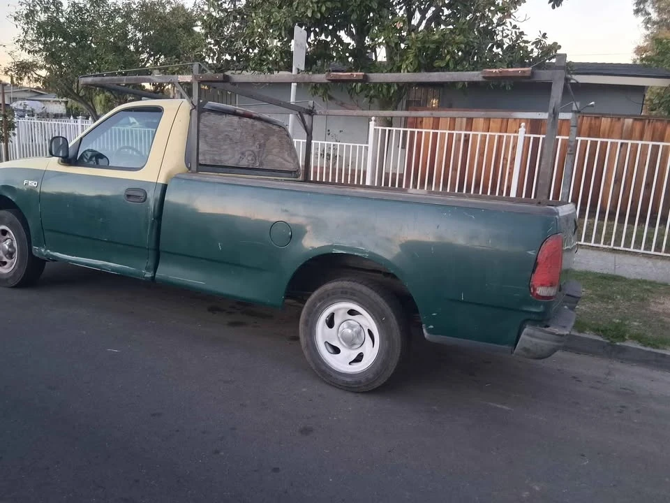1998 Ford F-150 10th Gen - Image 3 of 8