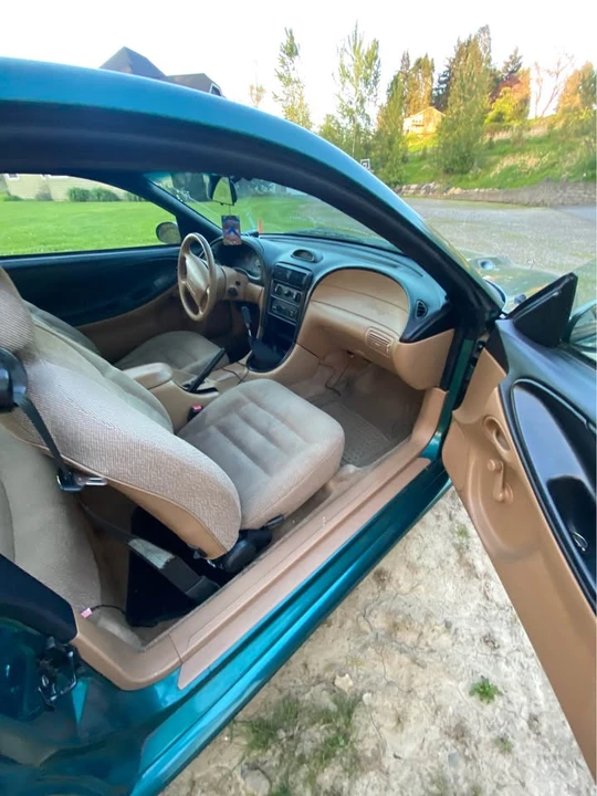 1998 Ford SN95 Mustang - Image 8 of 9
