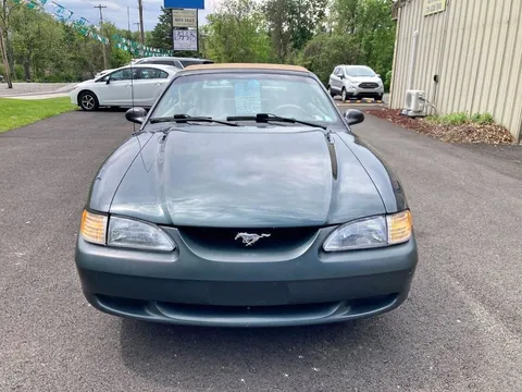 1998 Ford Mustang Base