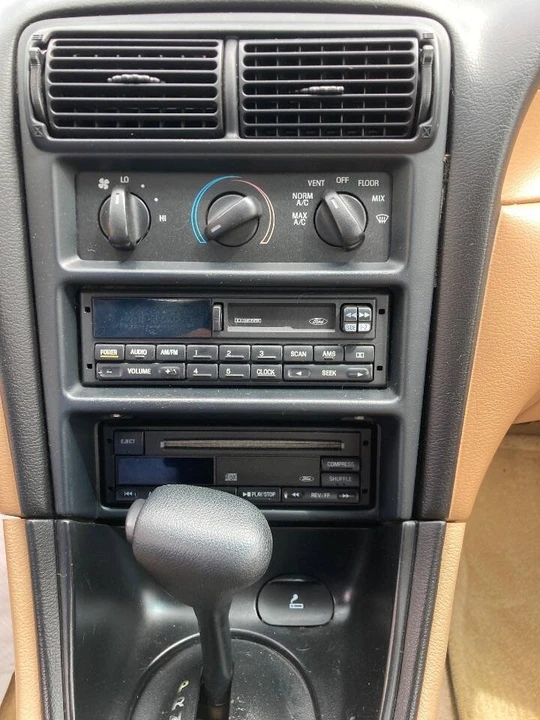 1998 Ford SN95 Mustang - Image 7 of 10