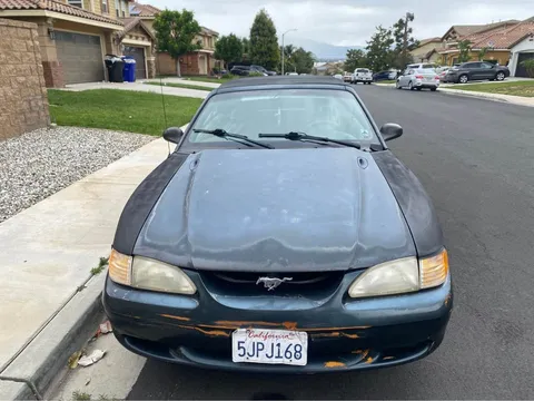 1998 Ford Mustang Convertible