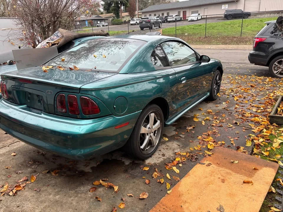 1998 Ford SN95 Mustang - Image 4 of 11