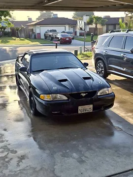 1998 Ford Mustang GT Convertible