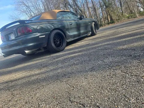 1998 Ford Mustang GT Convertible