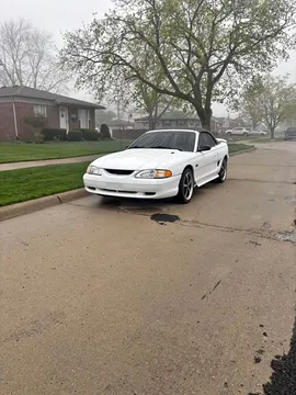1998 Ford Mustang GT Convertible