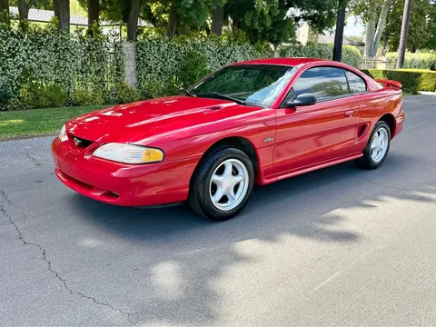 1998 Ford Mustang GT Coupe