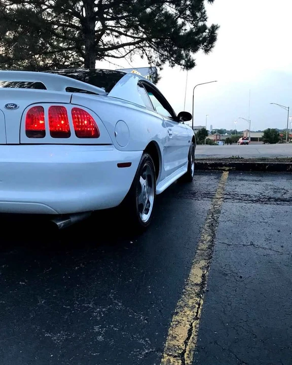 1998 Ford SN95 Mustang - Image 14 of 17