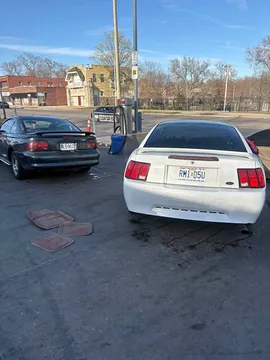 1998 Ford Mustang V6 Coupe