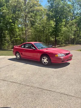 1998 Ford Mustang V6 Coupe