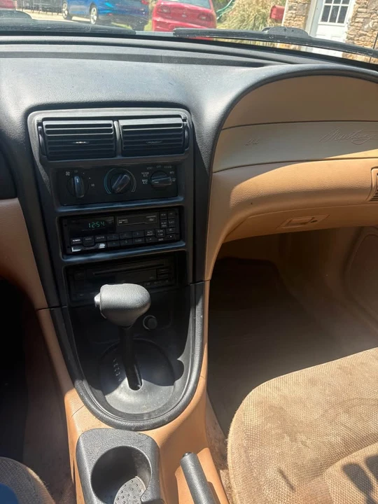 1998 Ford SN95 Mustang - Image 10 of 12