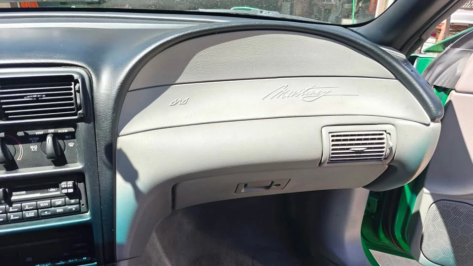 1998 Ford SN95 Mustang - Image 13 of 17