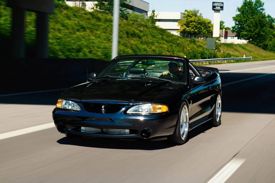 1998 Ford SN95 Mustang Cobra - Image 12 of 17