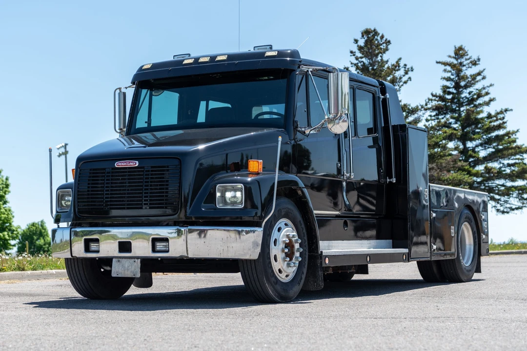 1998 Freightliner - Image 3 of 31
