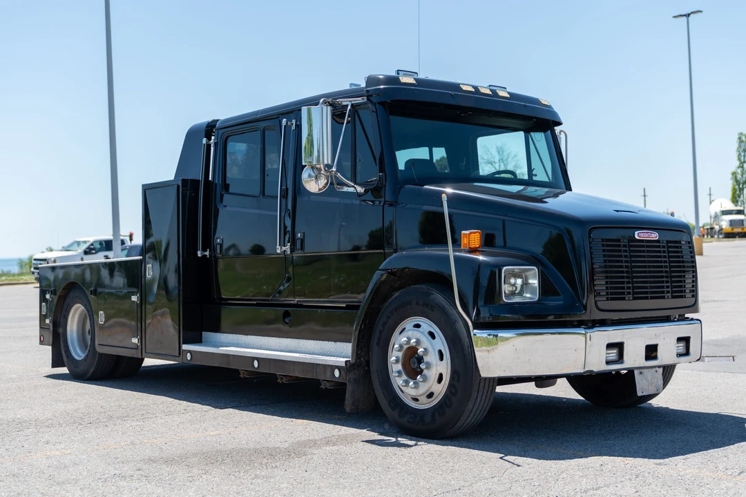 1998 Freightliner - Image 6 of 31