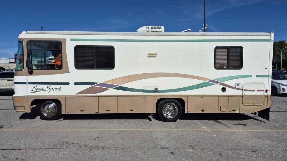 1998 Freightliner - Image 5 of 15
