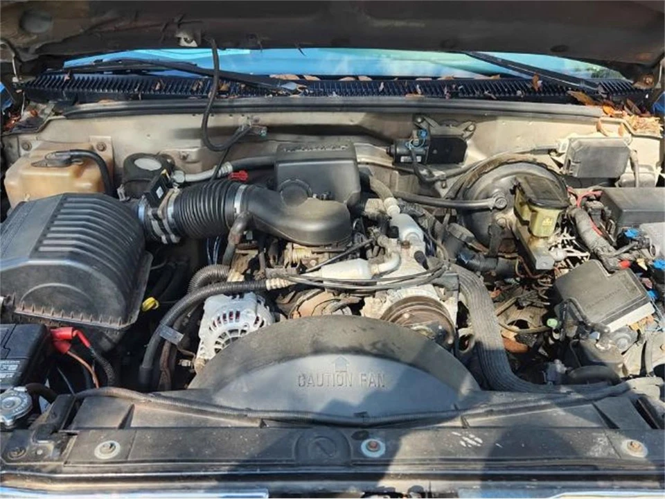 1998 GMC C/K - Image 5 of 13