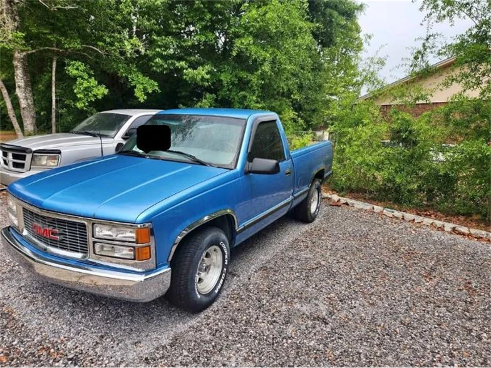 1998 GMC C/K - Image 3 of 13