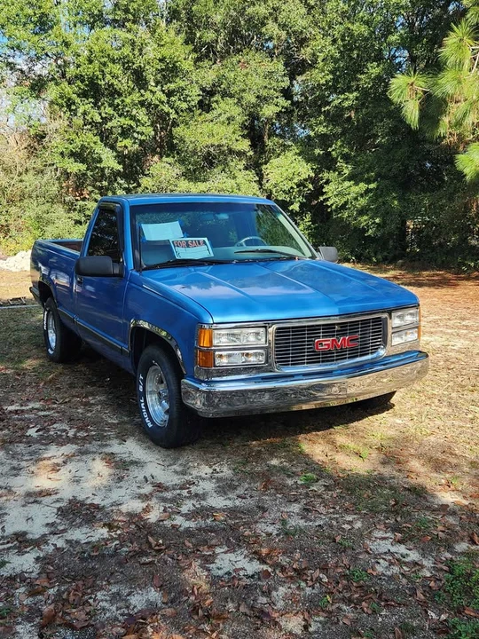1998 GMC C/K - Image 3 of 13