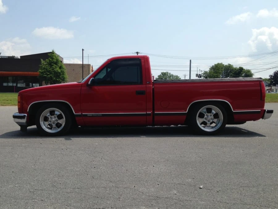1998 GMC Sierra 1st Gen - Image 2 of 8