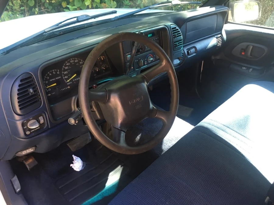 1998 GMC Sierra 1st Gen - Image 4 of 10