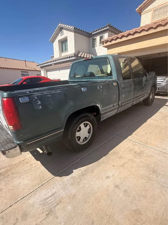 1998 GMC C/K - Image 5 of 7
