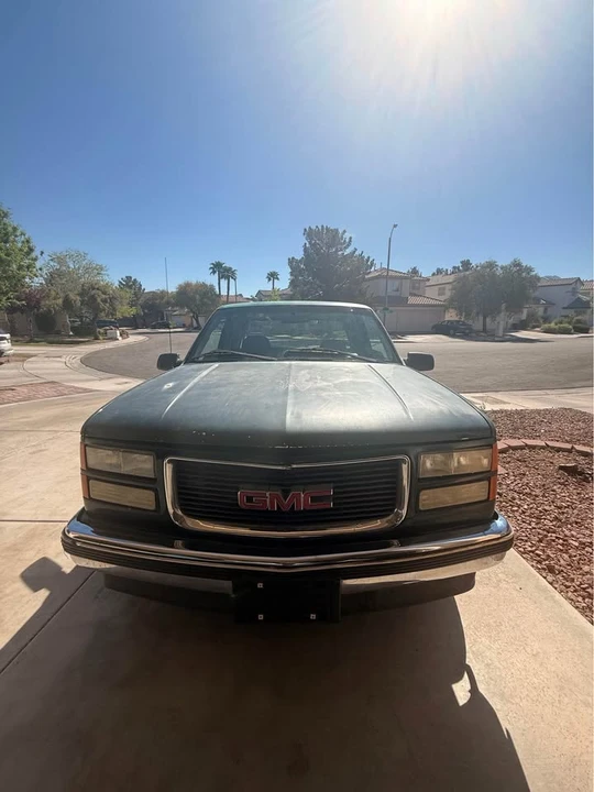 1998 GMC C/K - Image 2 of 7