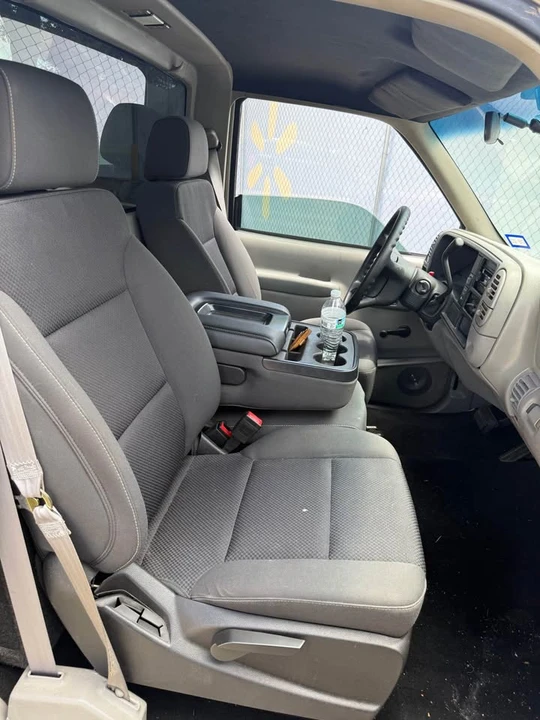 1998 GMC Sierra 1st Gen - Image 4 of 8