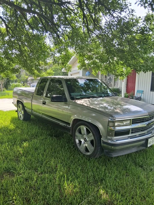 1998 GMC Sierra 1st Gen - Image 4 of 7