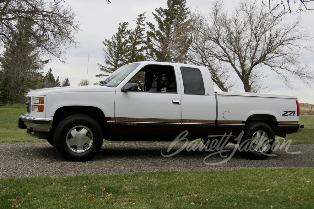 1998 GMC Sierra 1st Gen - Image 11 of 14
