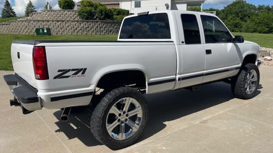 1998 GMC Sierra 1st Gen - Image 3 of 15