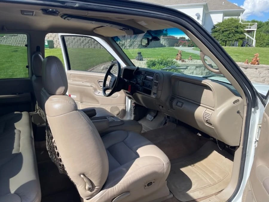 1998 GMC Sierra 1st Gen - Image 12 of 15