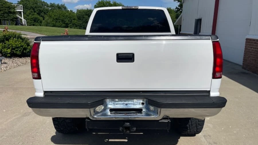1998 GMC Sierra 1st Gen - Image 5 of 15