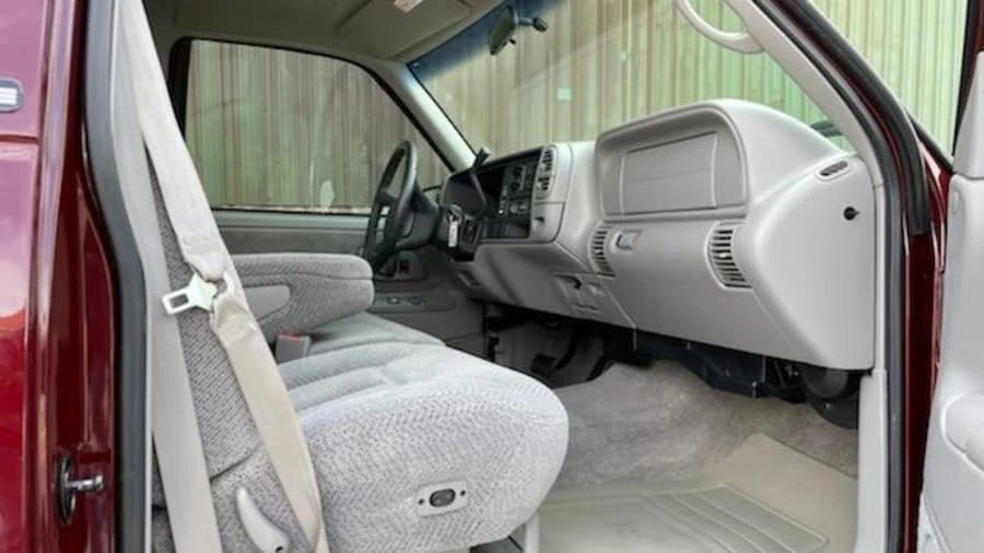 1998 GMC Sierra 1st Gen - Image 7 of 14
