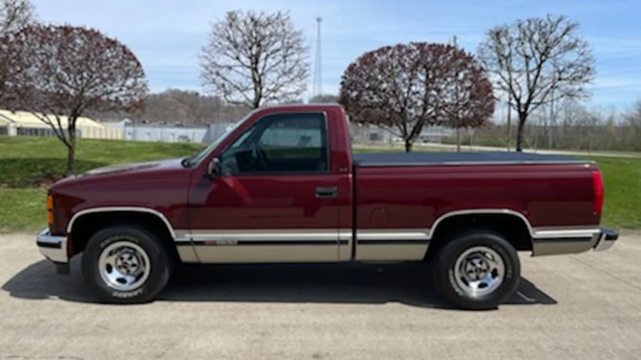 1998 GMC Sierra 1st Gen - Image 13 of 14
