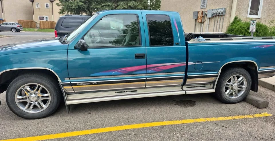 1998 GMC C/K - Image 7 of 11