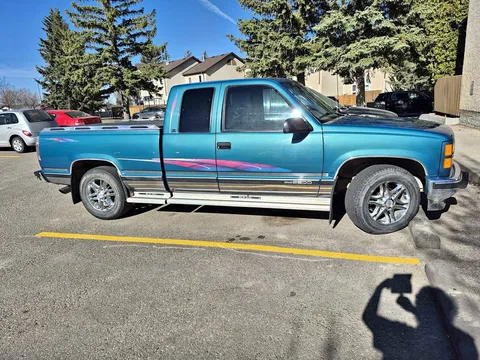 1998 GMC 2500 Club Coupe