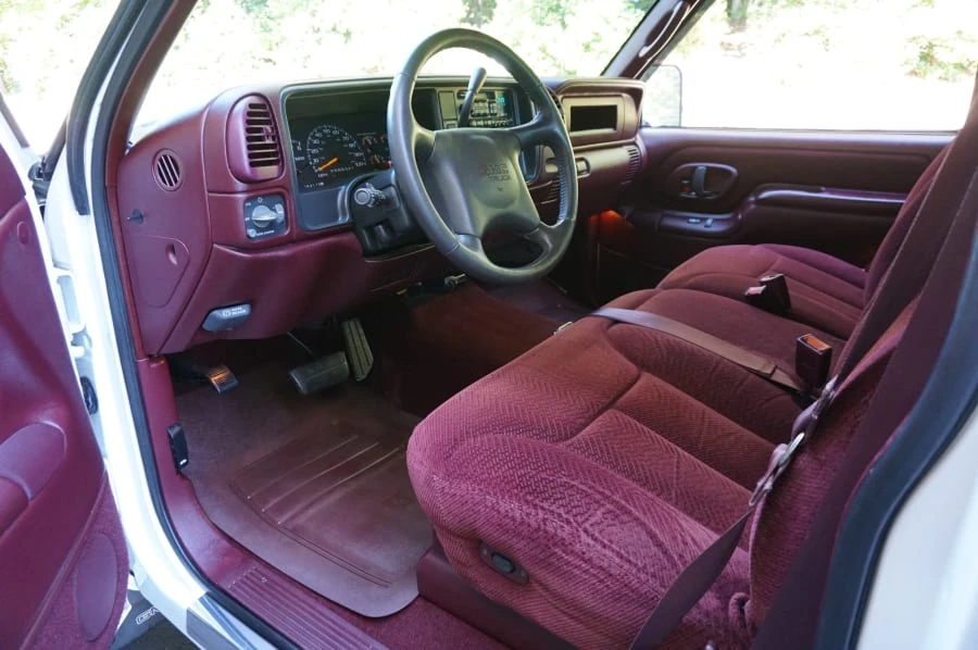 1998 GMC Sierra 1st Gen - Image 4 of 31
