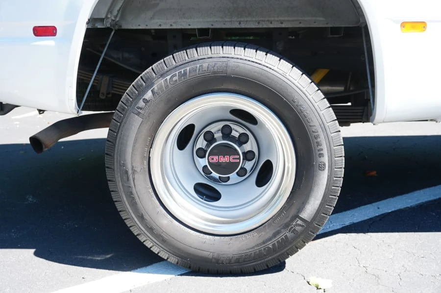 1998 GMC Sierra 1st Gen - Image 26 of 31