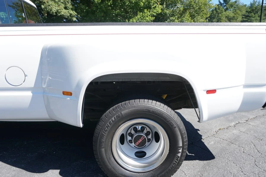 1998 GMC Sierra 1st Gen - Image 30 of 31