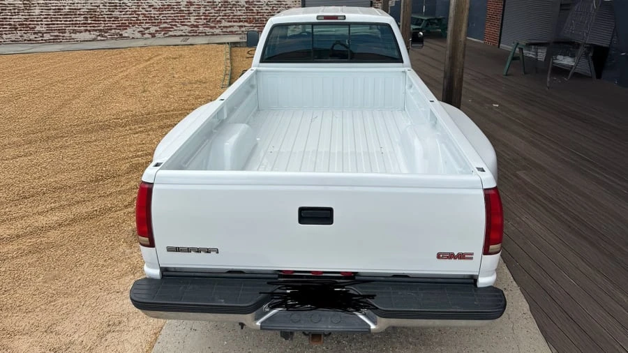 1998 GMC Sierra 1st Gen - Image 4 of 10