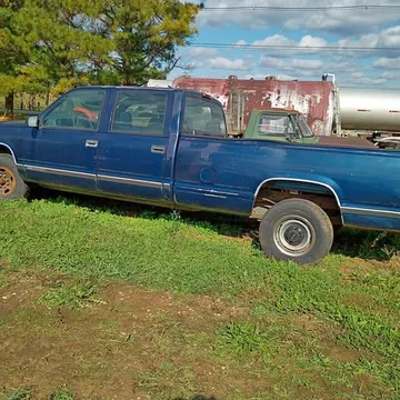 1998 GMC 4-Door Pickup