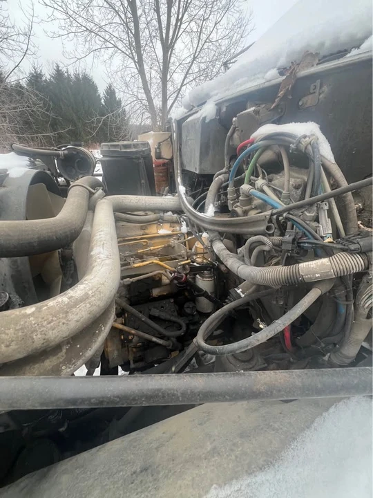 1998 GMC TopKick - Image 12 of 14