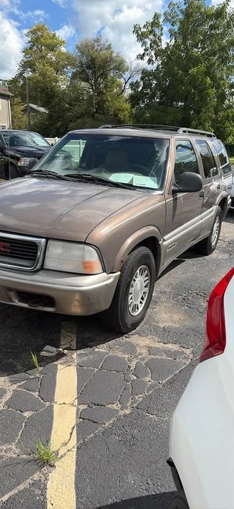 1998 GMC S-15 Jimmy 2nd Gen - Image 2 of 12