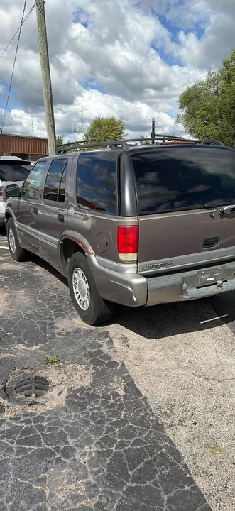 1998 GMC S-15 Jimmy 2nd Gen - Image 3 of 12