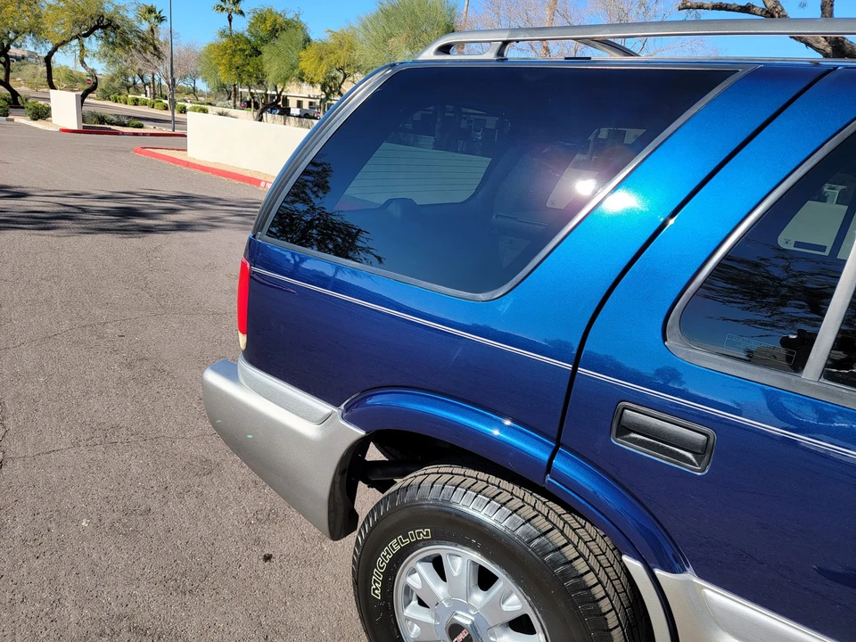1998 GMC S-15 Jimmy 2nd Gen - Image 19 of 31